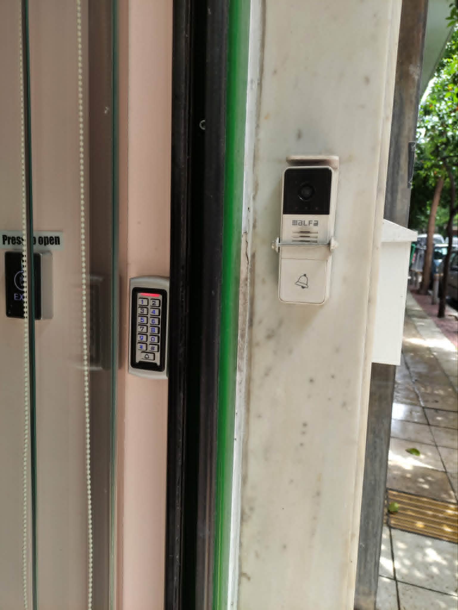 9ff9d76a-c1f3-499b-b8fc-d548fc852978 Γραφείο 60 τ.μ. στη Νεάπολη Εξαρχείων